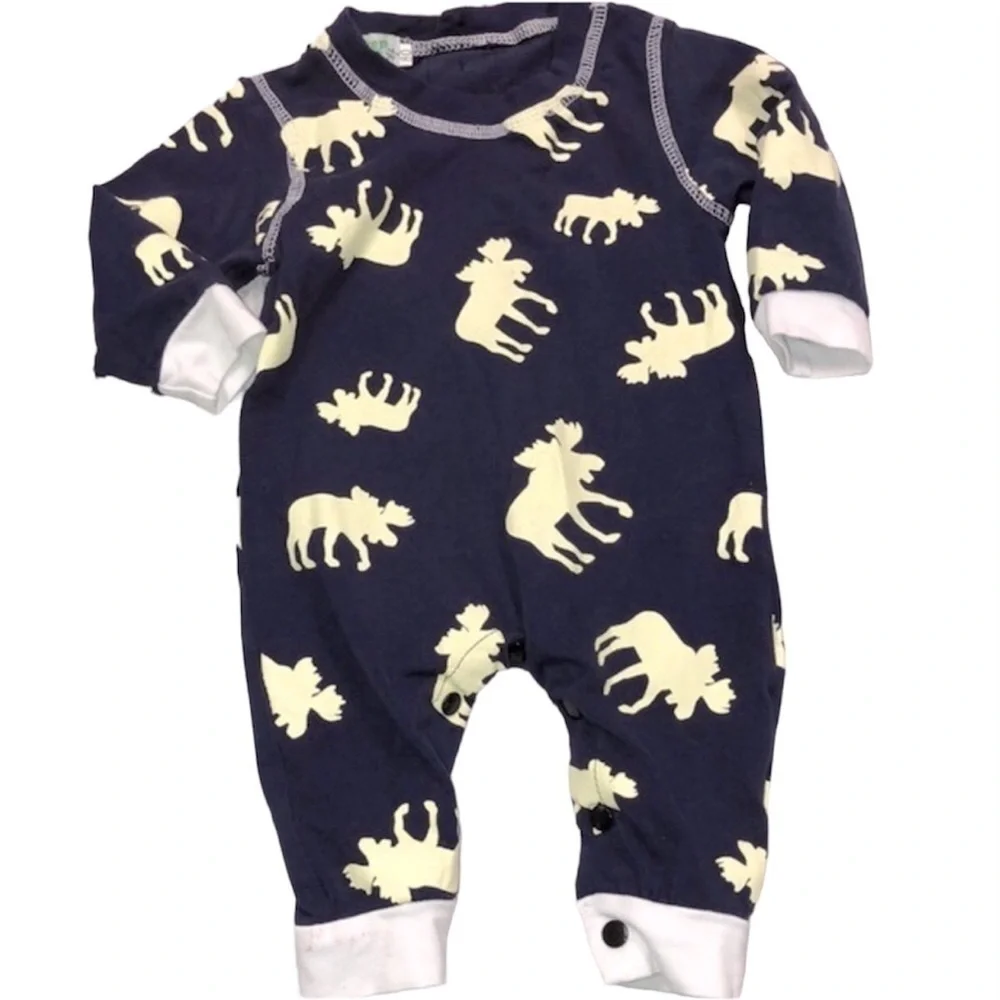 To sleep bear size 80/12-18 months pajama onesie moose print
